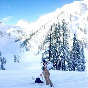 Meet your Posher, Cynthia